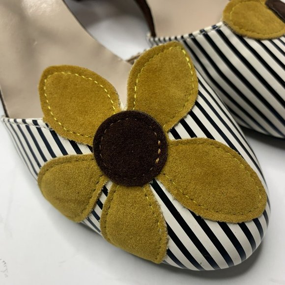 Yasirun Shoes Yasirun Yellow Floral Striped Closed Toe Heels Poshmark